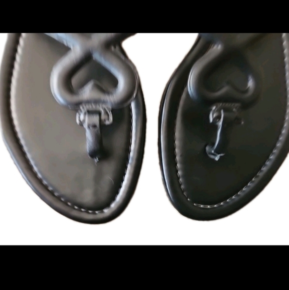 Kate Spade Womens Black Leather Pamela Heart Strap Designer Sandal 6 - Picture 10 of 11